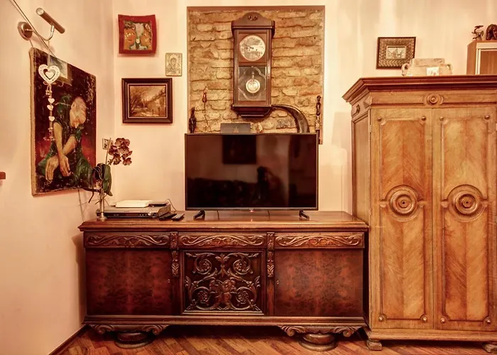 Апартаменти Sofijos Apartamentai Old Town *