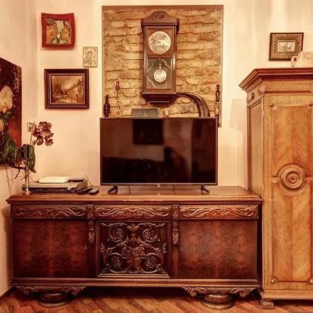 Apartment Sofijos Apartamentai Old Town *